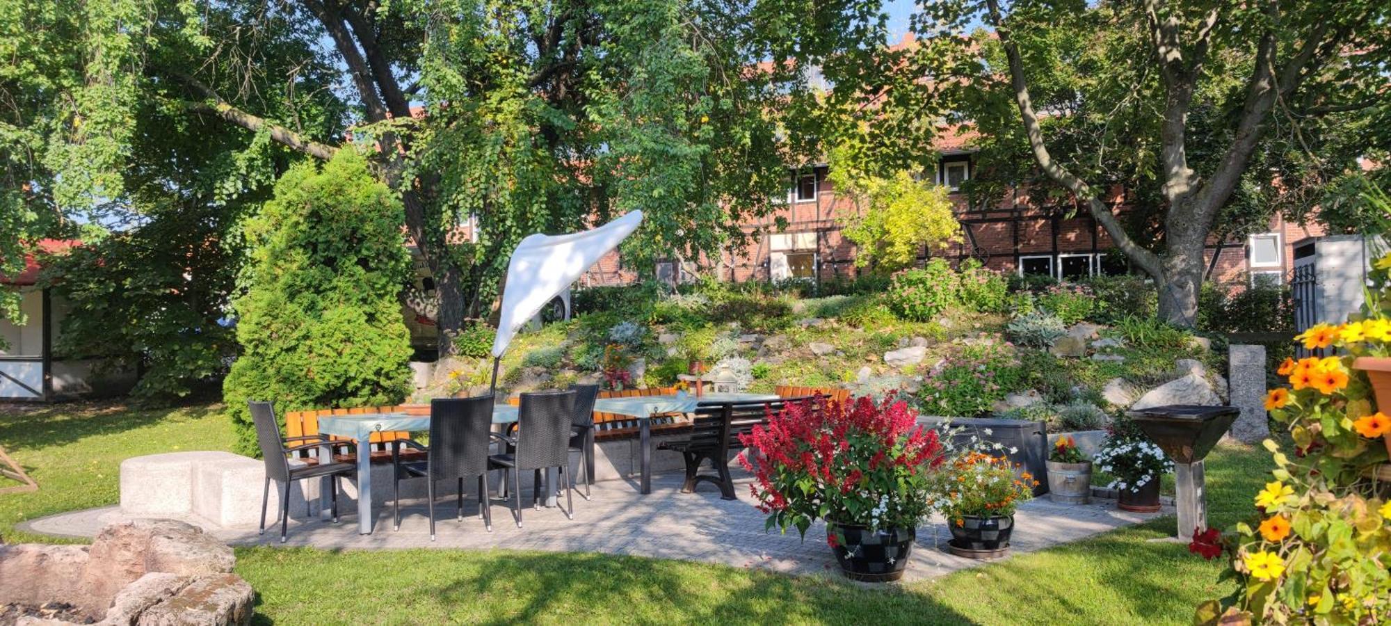 Apartment Im Gruenen Mit Anbindung Ans Zentrum Erfurt Dış mekan fotoğraf