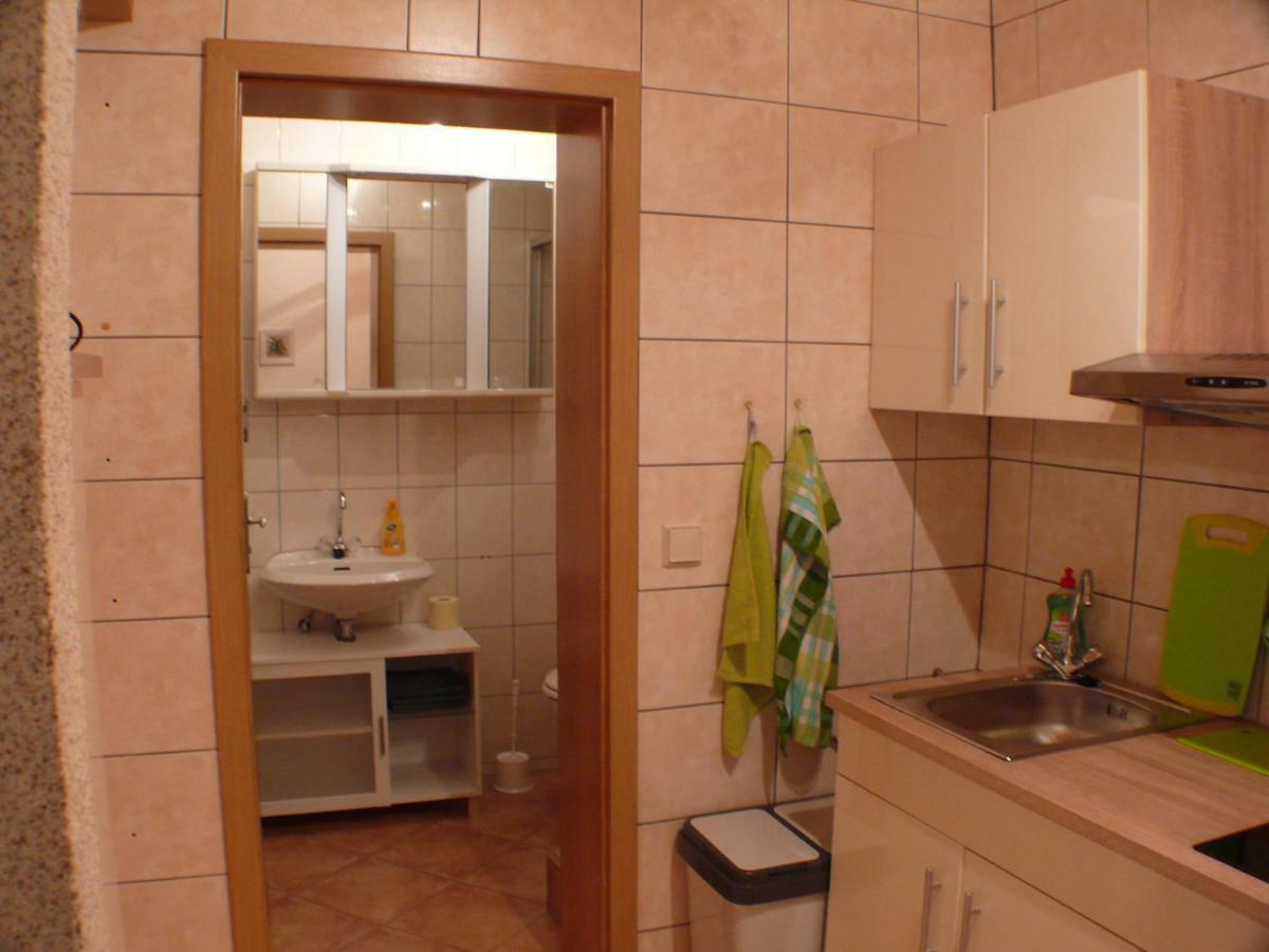 Apartment Im Gruenen Mit Anbindung Ans Zentrum Erfurt Dış mekan fotoğraf